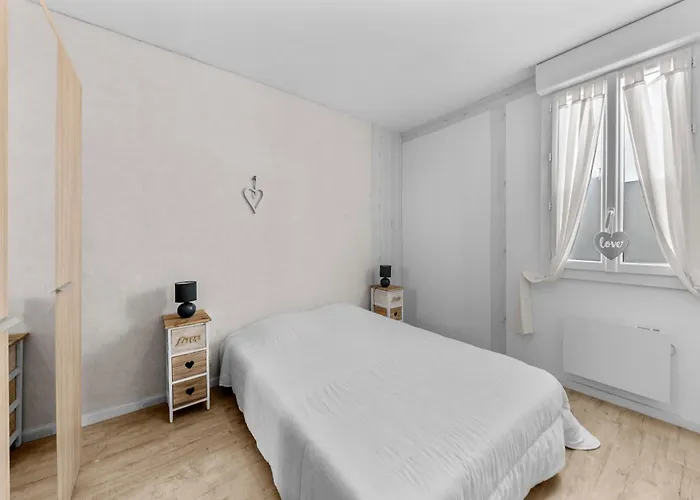 Stella Maris - A 300m De La *